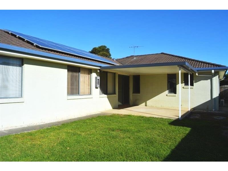 35 Dehavilland Cct, Hamlyn Terrace NSW 2259