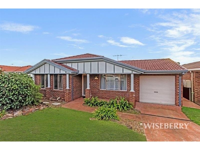 41 Nagle Cres, Blue Haven NSW 2262