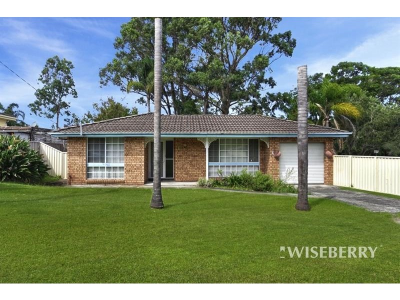 1 Hulani St, Budgewoi NSW 2262