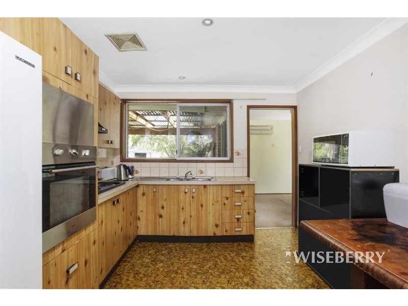1 Hulani St, Budgewoi NSW 2262