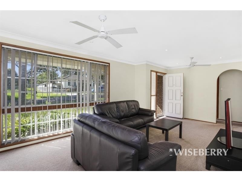 1 Hulani St, Budgewoi NSW 2262