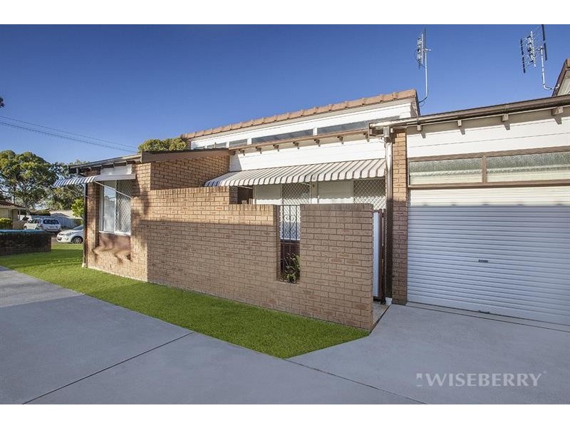 1/10 Kalulah Ave, Gorokan NSW 2263