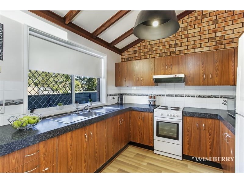 1/10 Kalulah Ave, Gorokan NSW 2263
