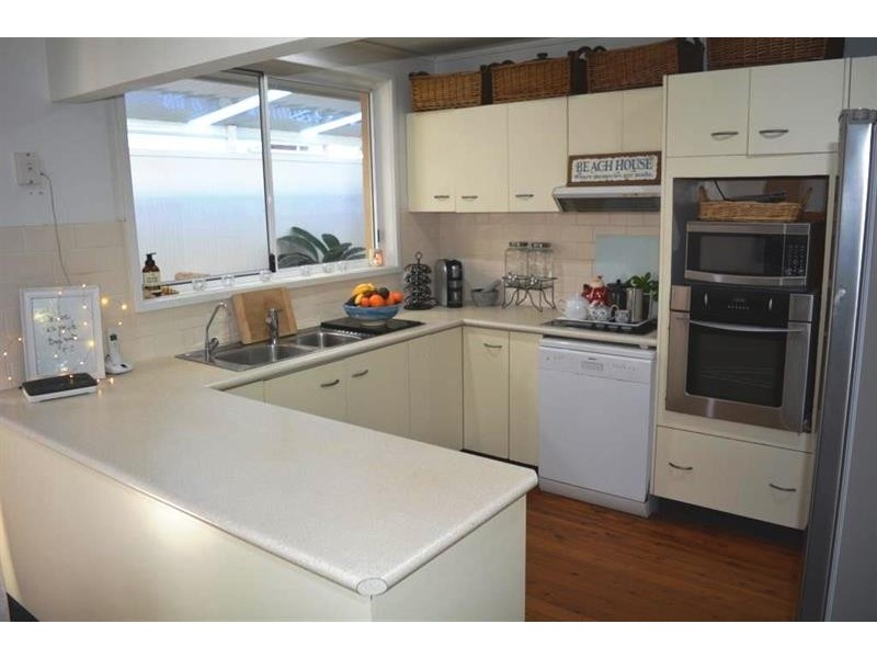 1 Elizabeth Dr, Noraville NSW 2263