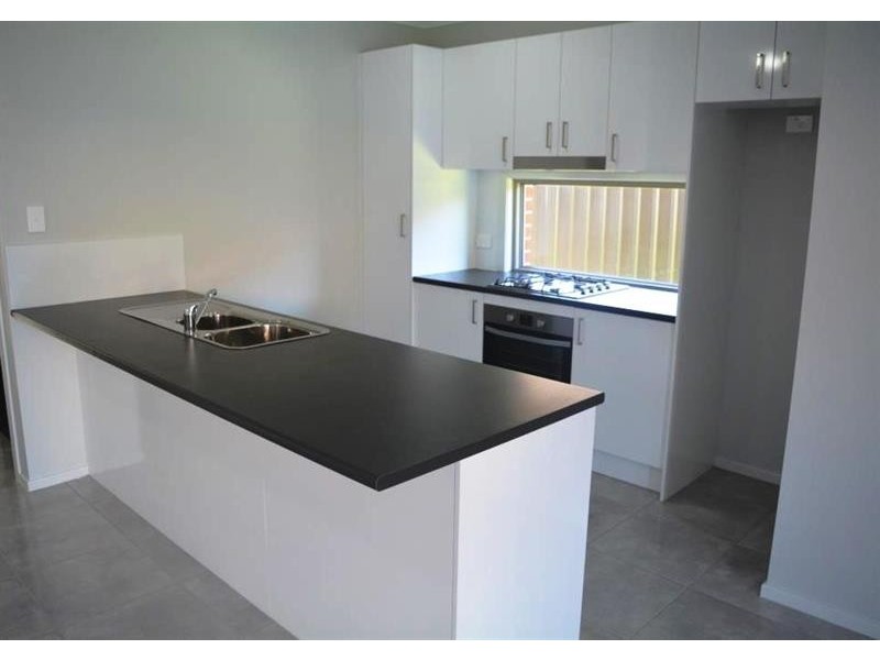 24 Noble Ct, Woongarrah NSW 2259