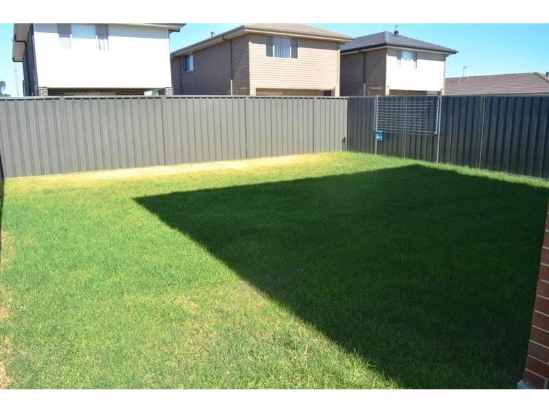 24 Noble Ct, Woongarrah NSW 2259