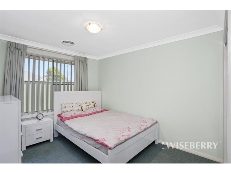 84 Hakone Rd, Woongarrah NSW 2259