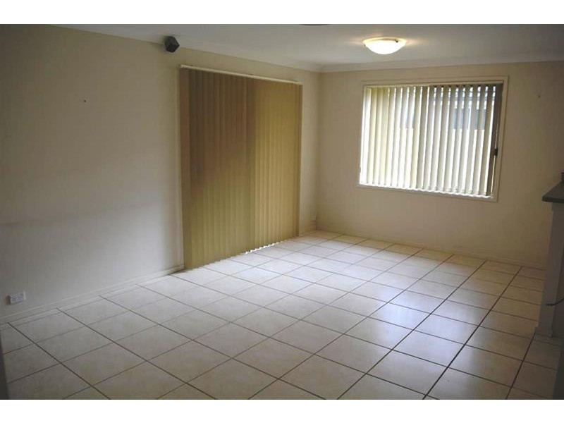 13 Vulcan Pl, Hamlyn Terrace NSW 2259