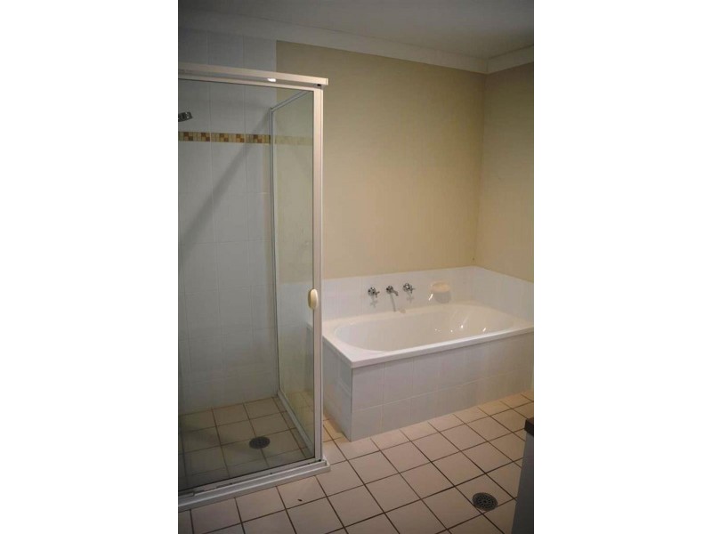 13 Vulcan Pl, Hamlyn Terrace NSW 2259