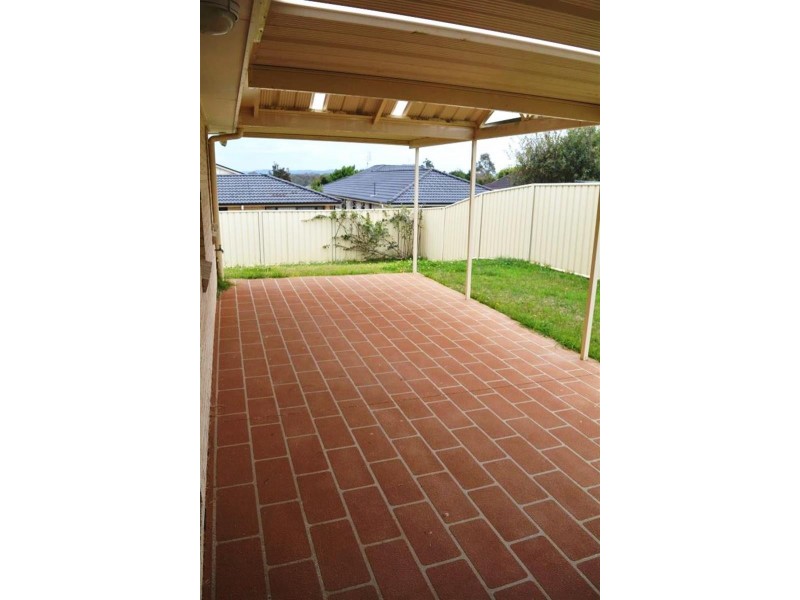 13 Vulcan Pl, Hamlyn Terrace NSW 2259