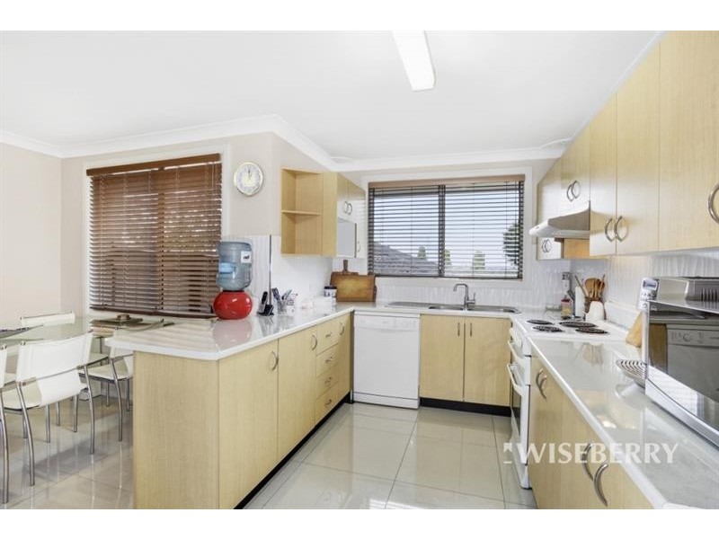 38 Shropshire Street, Gorokan NSW 2263