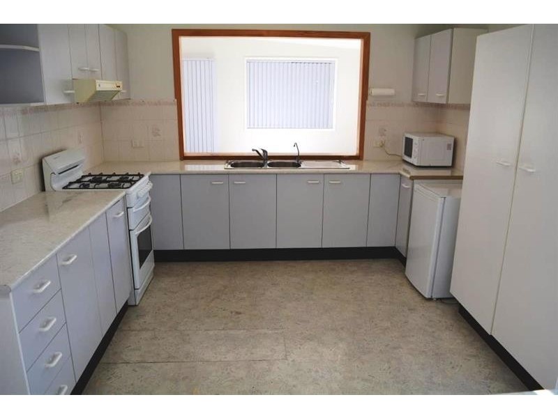 3 Emu Dr, San Remo NSW 2262