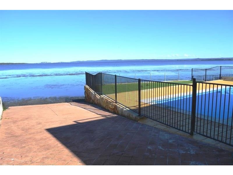 141 Main Rd, Toukley NSW 2263