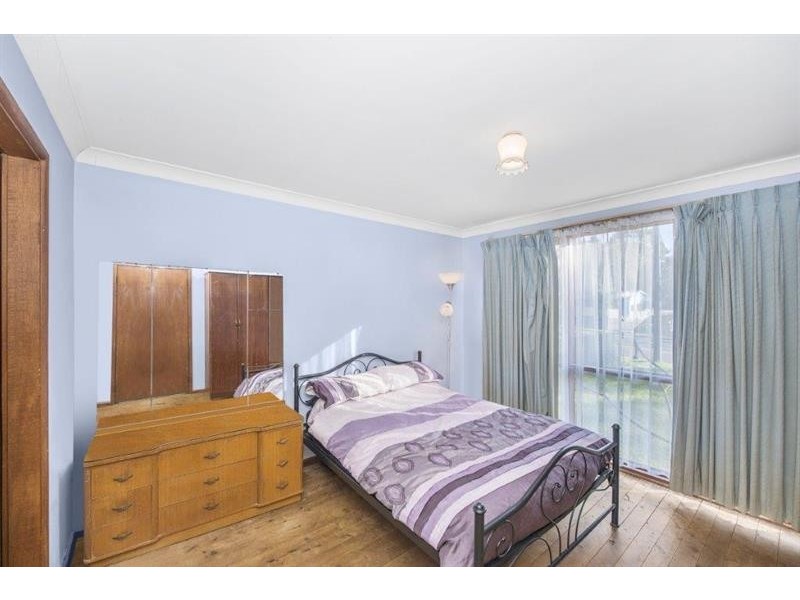 2 Awaba Ave, Charmhaven NSW 2263