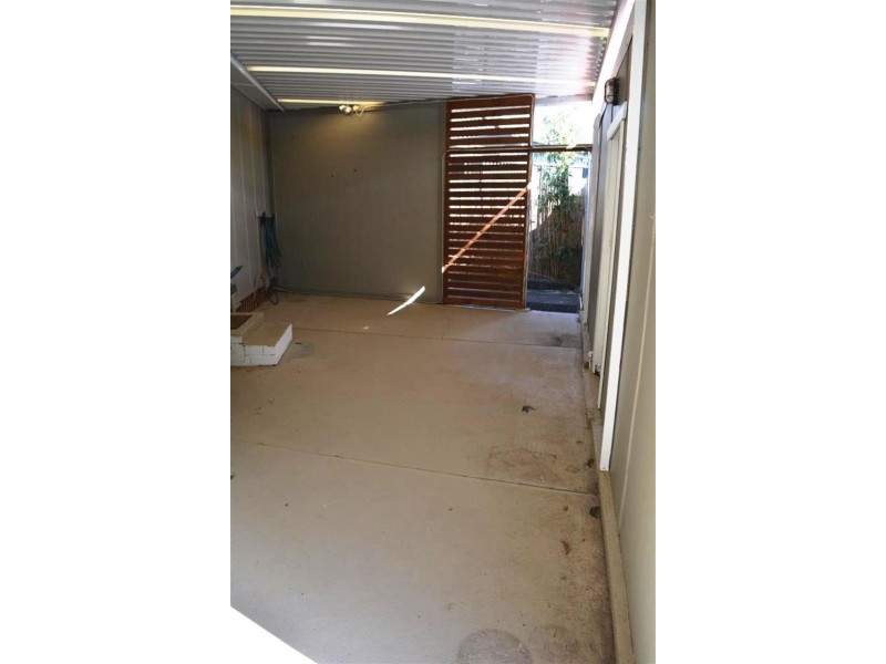 27 Leichhardt St, Gorokan NSW 2263