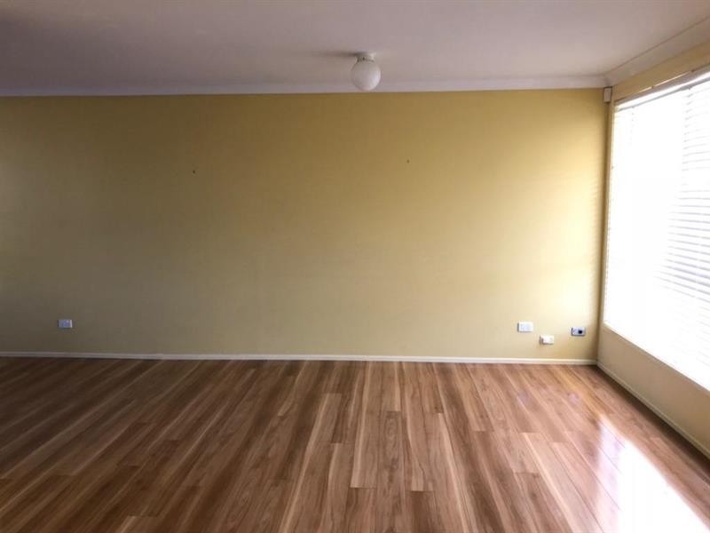 17 Lady Laurel Dr, Blue Haven NSW 2262