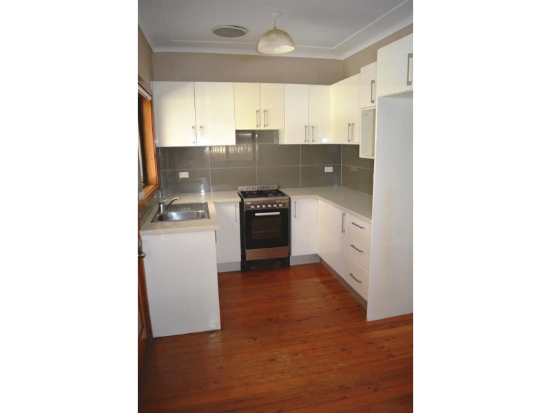 67 Ocean View Rd, Gorokan NSW 2263