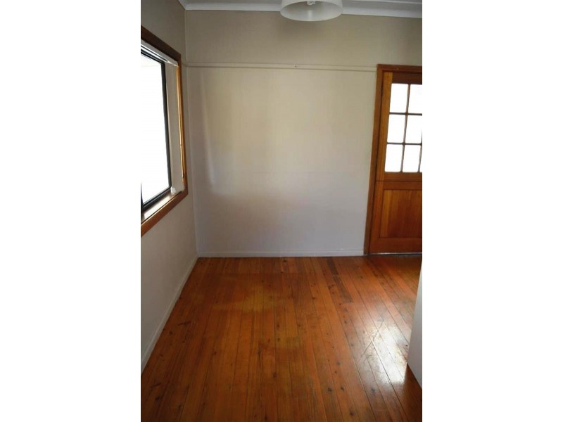 67 Ocean View Rd, Gorokan NSW 2263