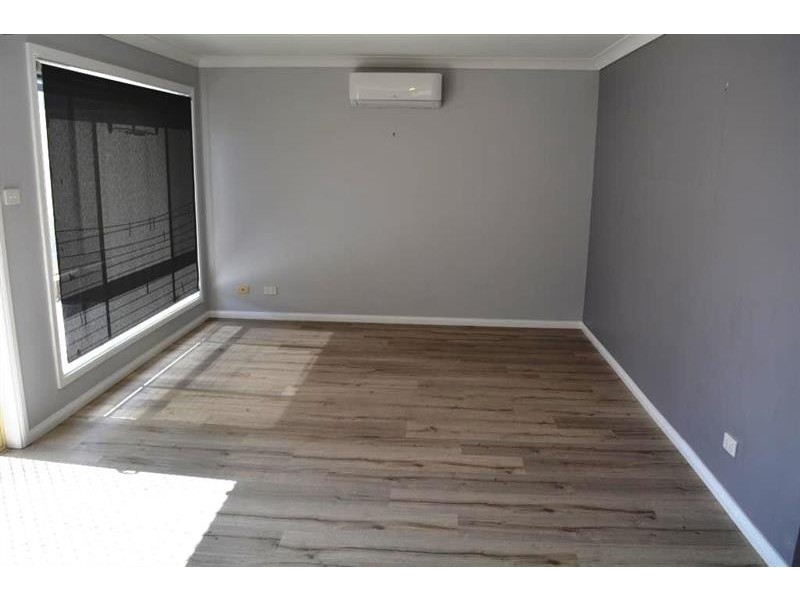 9 Pinehurst Way, Blue Haven NSW 2262