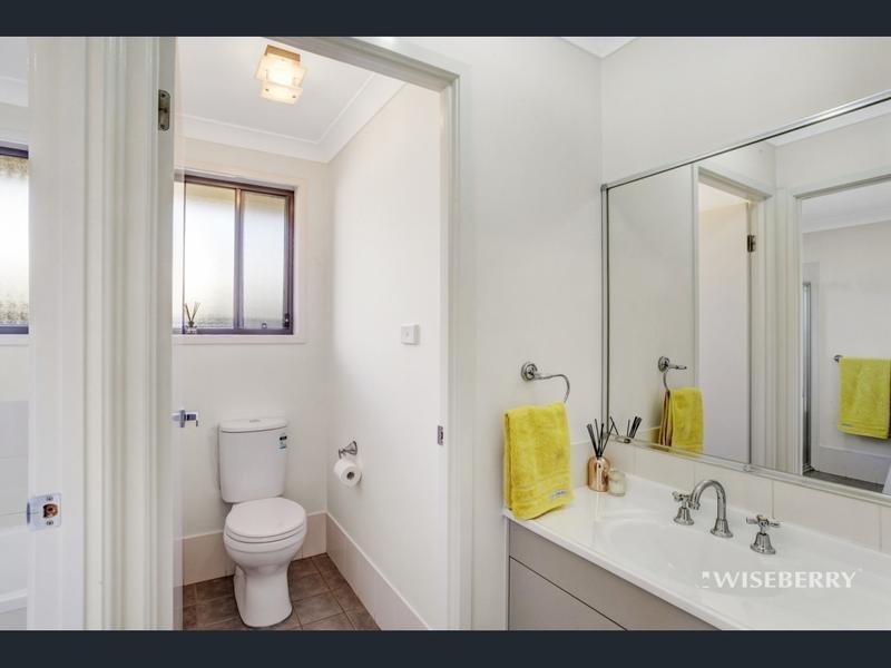 54 Nelmes Rd, Blue Haven NSW 2262