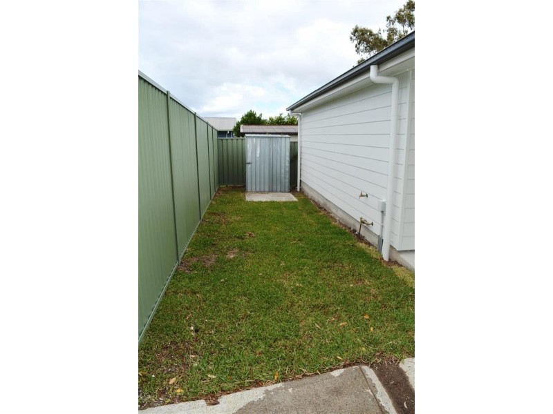 52a Wandewoi Ave, San Remo NSW 2262