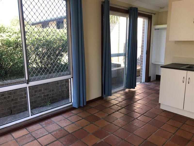 11a Lake Haven Dr, Lake Haven NSW 2263