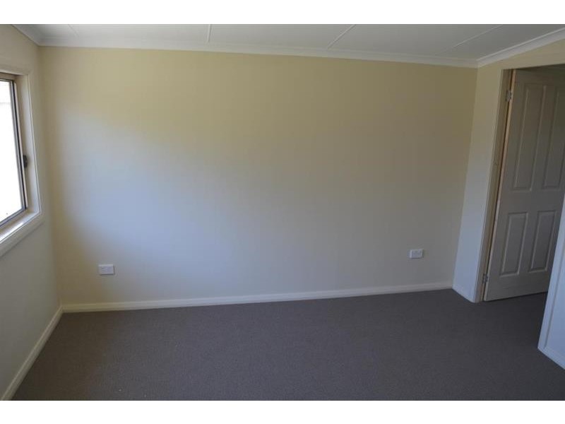 38 Dudley St, Gorokan NSW 2263