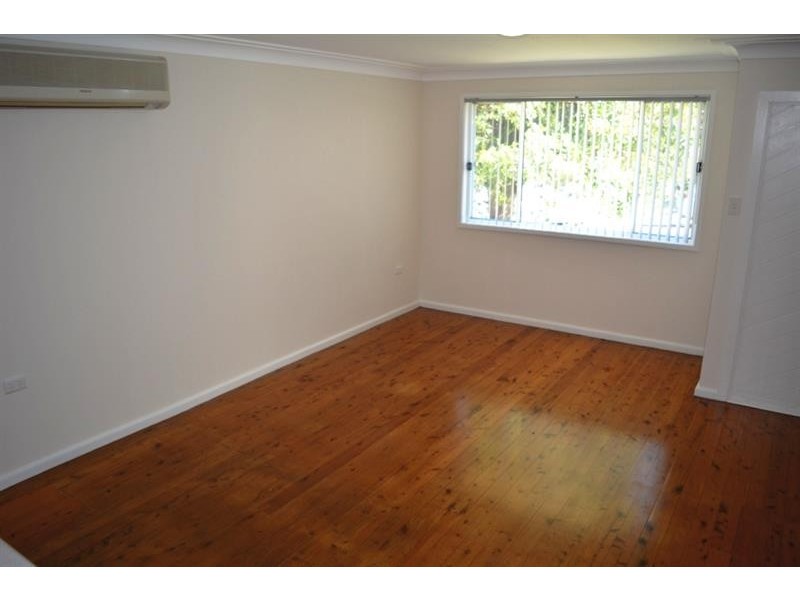 39 Tingira St, Charmhaven NSW 2263