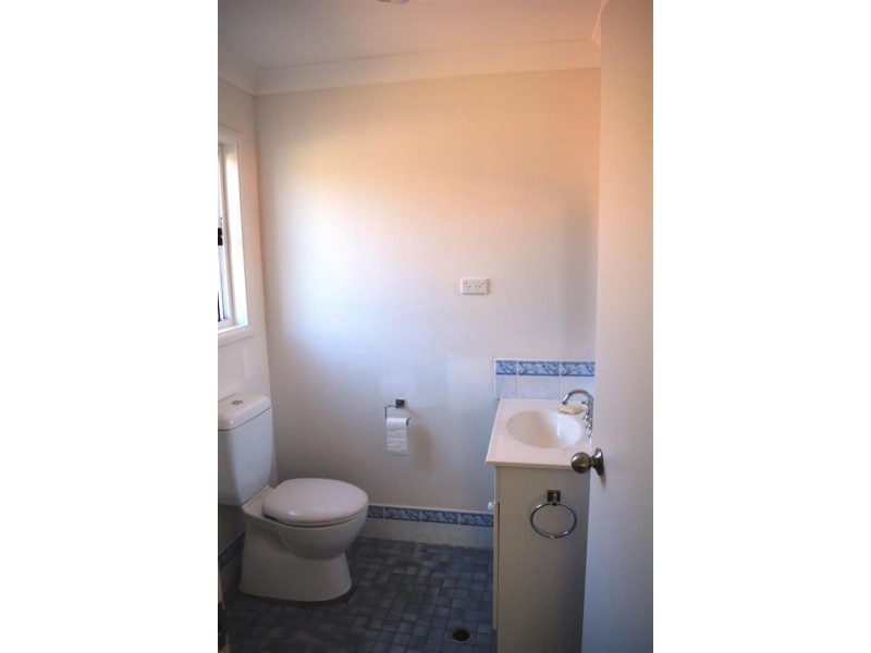 39 Tingira St, Charmhaven NSW 2263