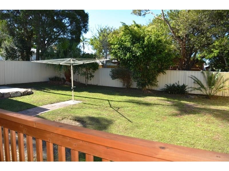 39 Tingira St, Charmhaven NSW 2263