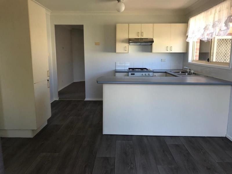 18 Roper Rd, Blue Haven NSW 2262