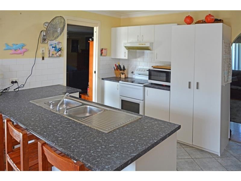 76 Pinehurst Way, Blue Haven NSW 2262