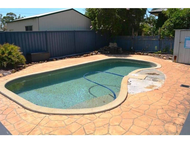 76 Pinehurst Way, Blue Haven NSW 2262