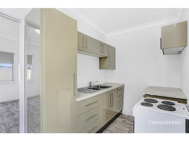 28 Danbury Avenue, Gorokan NSW 2263