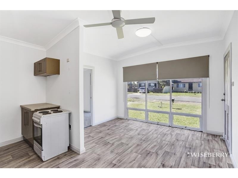 28 Danbury Avenue, Gorokan NSW 2263