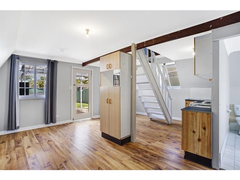 22 Lakeway Dr, Lake Munmorah NSW 2259