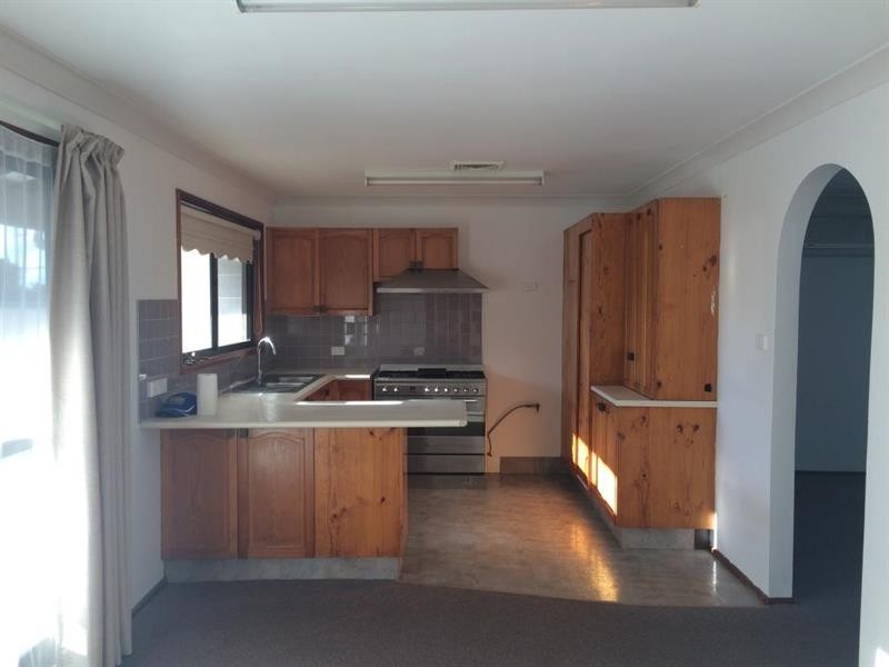 13 Pacific Hwy, Lake Haven NSW 2263