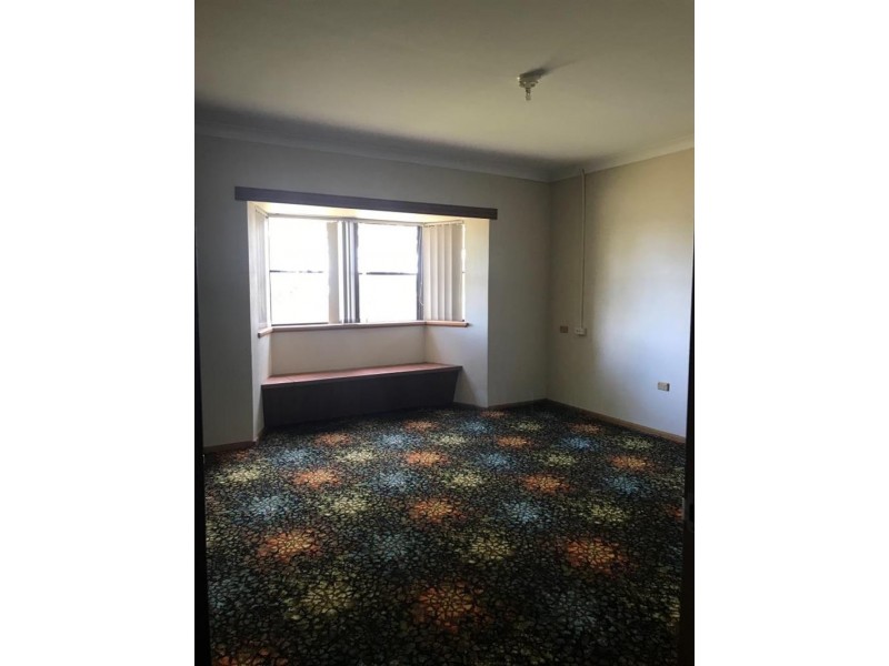 81 Hakone  Rd, Woongarrah NSW 2259