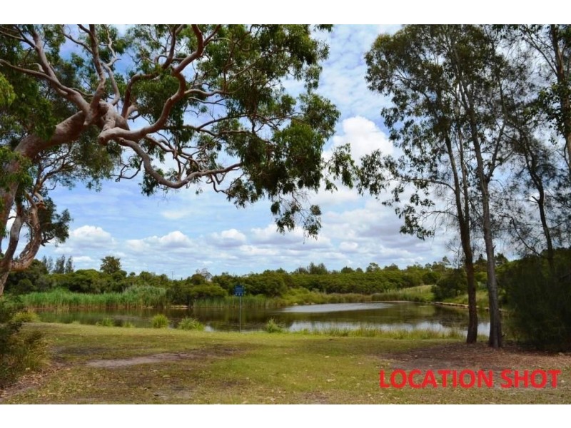 11 Sterling Way, Hamlyn Terrace NSW 2259