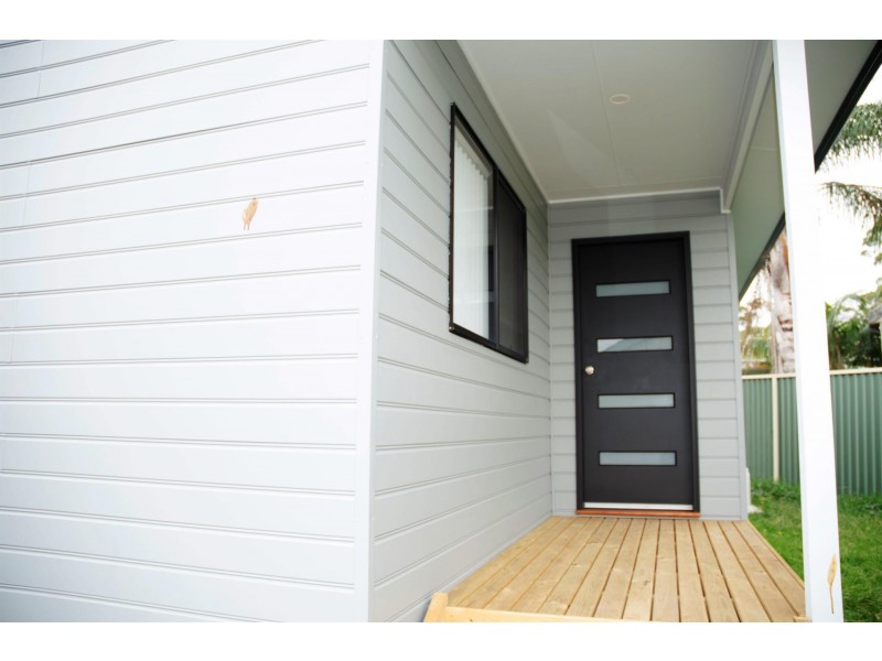 1a Moran Road, Buff Point NSW 2262