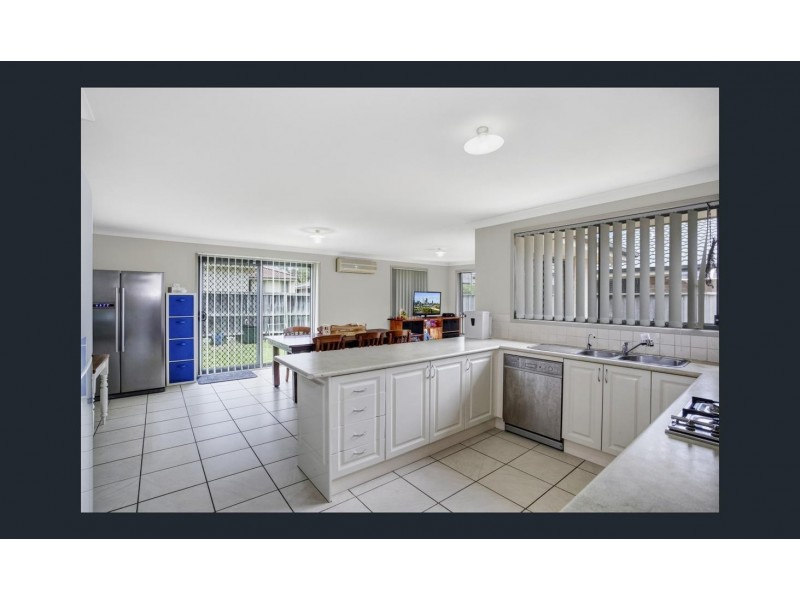 44 Barrington Dr, Woongarrah NSW 2259