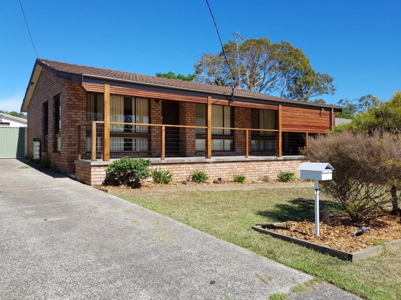 73 Mckellar Bvd, Blue Haven NSW 2262