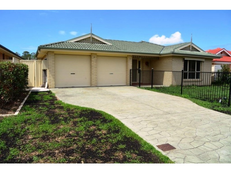 20 Olney Dr, Blue Haven NSW 2262