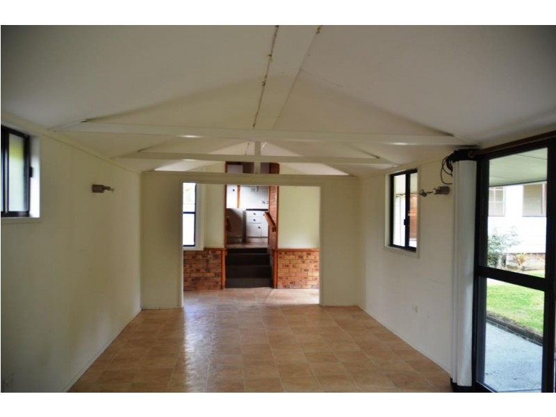 7 Albert Warner Drive, Warnervale NSW 2259
