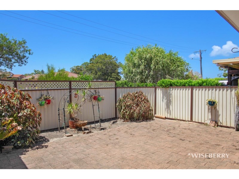 48 Gilbert Avenue, Gorokan NSW 2263