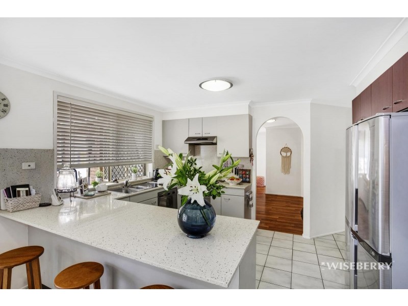 4 Telopea Close, Lake Haven NSW 2263