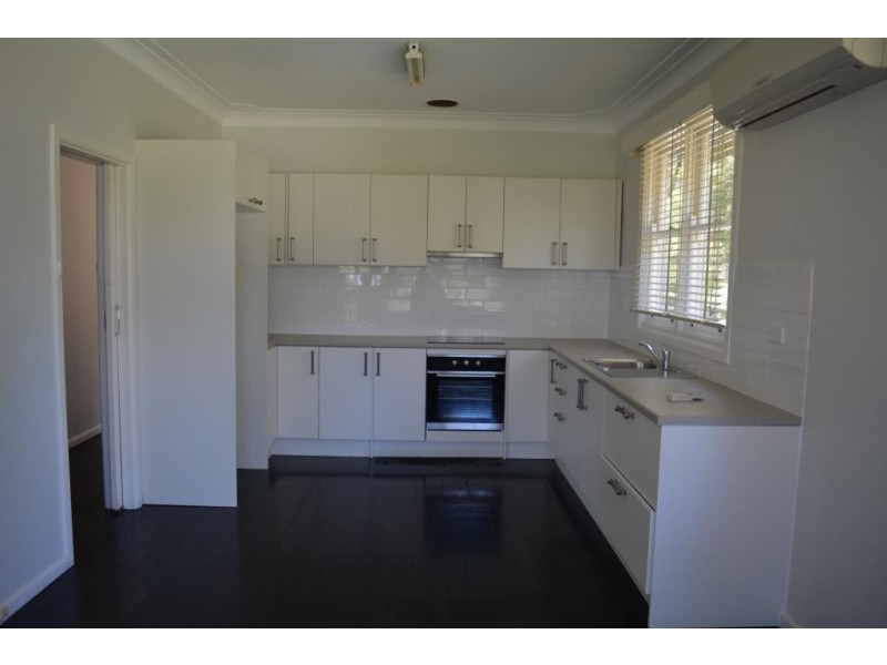 115 Johns Road, Wadalba NSW 2259