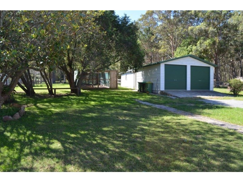 115 Johns Road, Wadalba NSW 2259