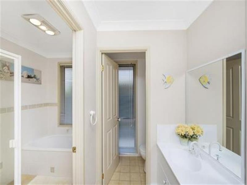 104 Roper Road, Blue Haven NSW 2262