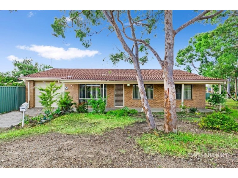 37 Jetty Avenue, Charmhaven NSW 2263